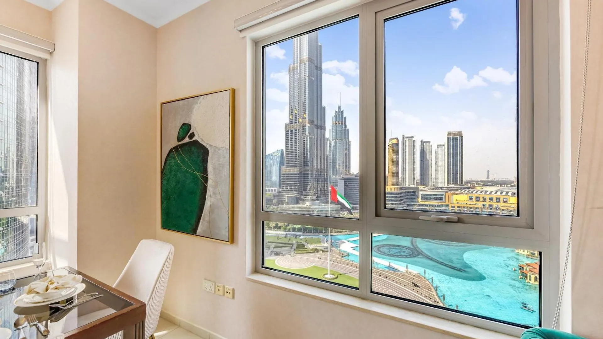 Durrani Homes - Modern Living 3Br With Burj Khalifa And Fountain View - Third Room Without Partition Dubai 0*,