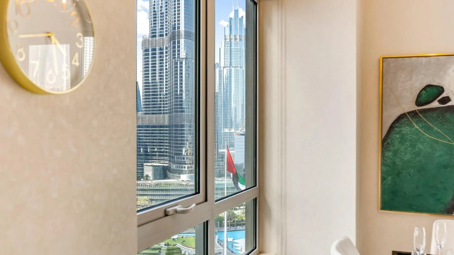 Durrani Homes - Modern Living 3Br With Burj Khalifa And Fountain View - Third Room Without Partition Dubai Apartment