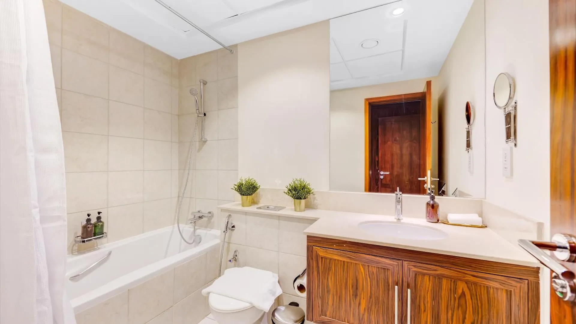 Durrani Homes - Modern Living 3Br With Burj Khalifa And Fountain View - Third Room Without Partition Dubaj