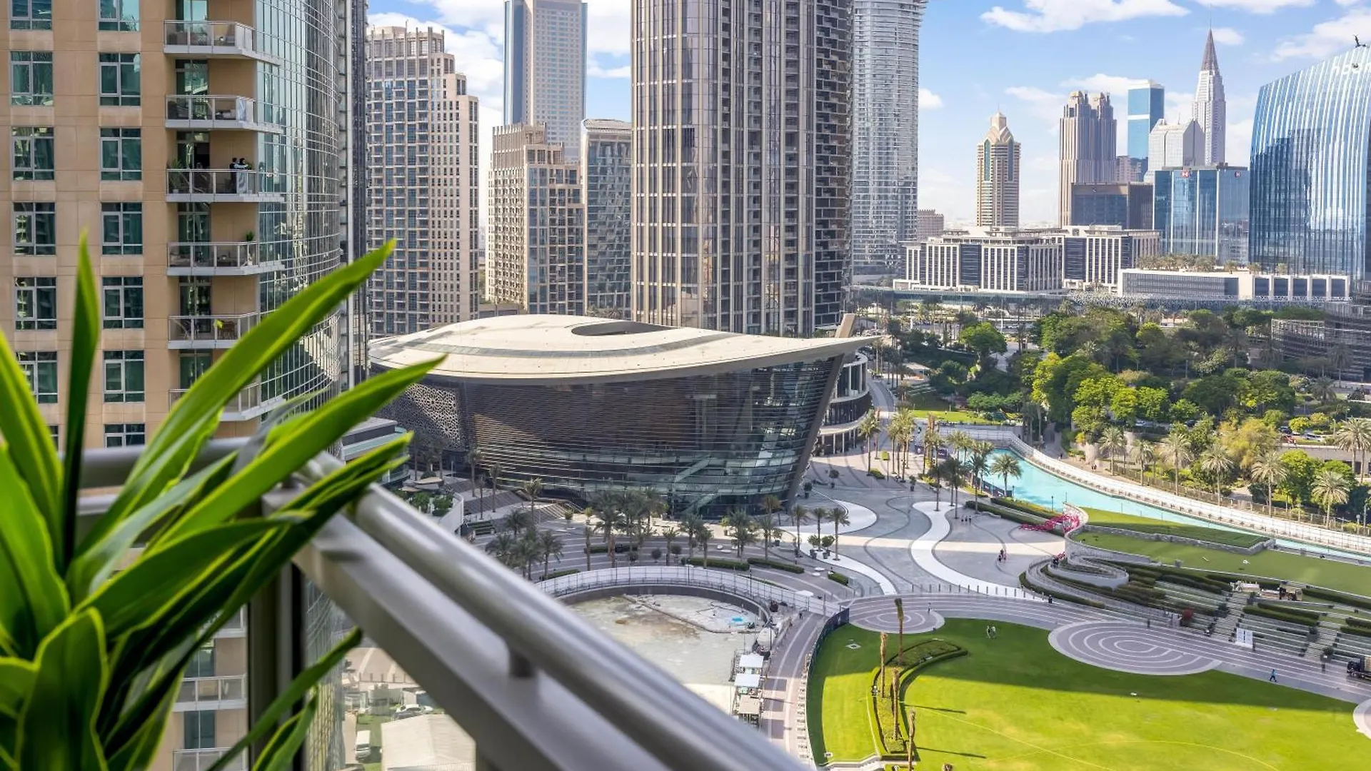 Durrani Homes - Modern Living 3Br With Burj Khalifa And Fountain View - Third Room Without Partition Dubai 0*,